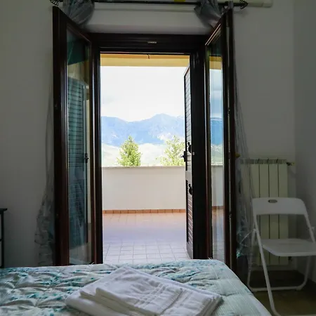 Introdacqua Holidays Guest house Sulmona