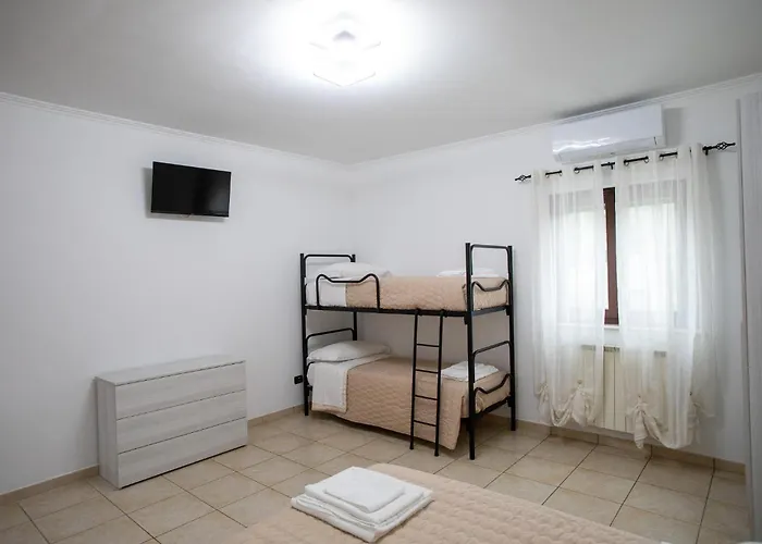 Introdacqua Holidays Konukevi 3*